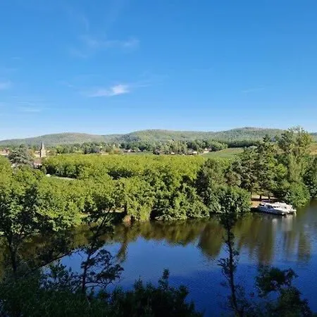 Insolite à Bord D'un Bateau Confort Dans La Vallée Du Lot - Api-1-46-13 Botel Luzech
